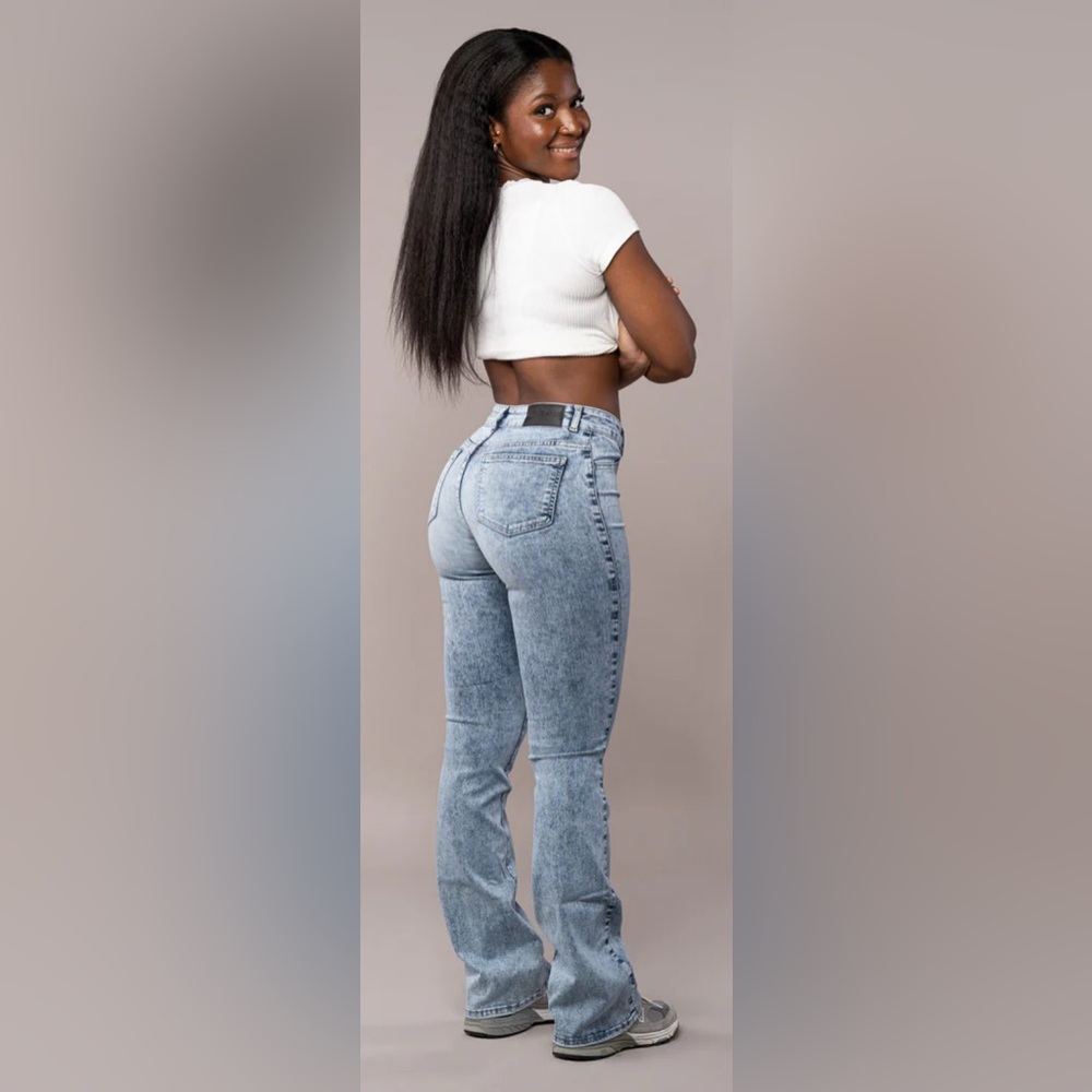 Fitjeans - Picture 2 of 6